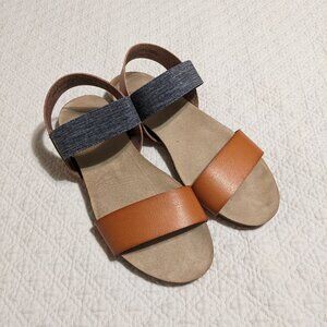 Stylish Summer Sandals by Universal Thread, Size 7 1/2